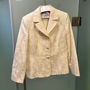 Le Suit size 12 skirt and blazer set